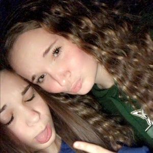 Meet your Posher, Madelyn